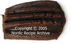 Flattened cookie