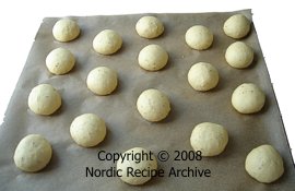 Buns before leavening