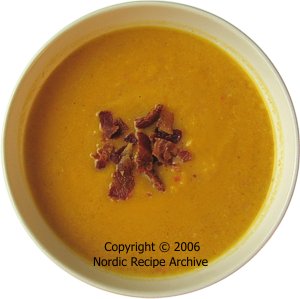 Roasted pumpkin and bacon soup