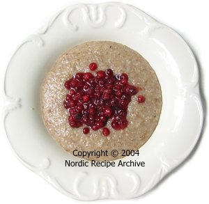 Rye porridge with sugared lingonberries