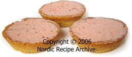 Pastry cases with filling