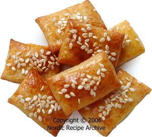 Cheese and sesame biscuits